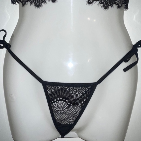 THE PRICE IS FIRM 2 Piece Lace Bra and Self Tie Panty Set OSFW - Picture 3 of 9